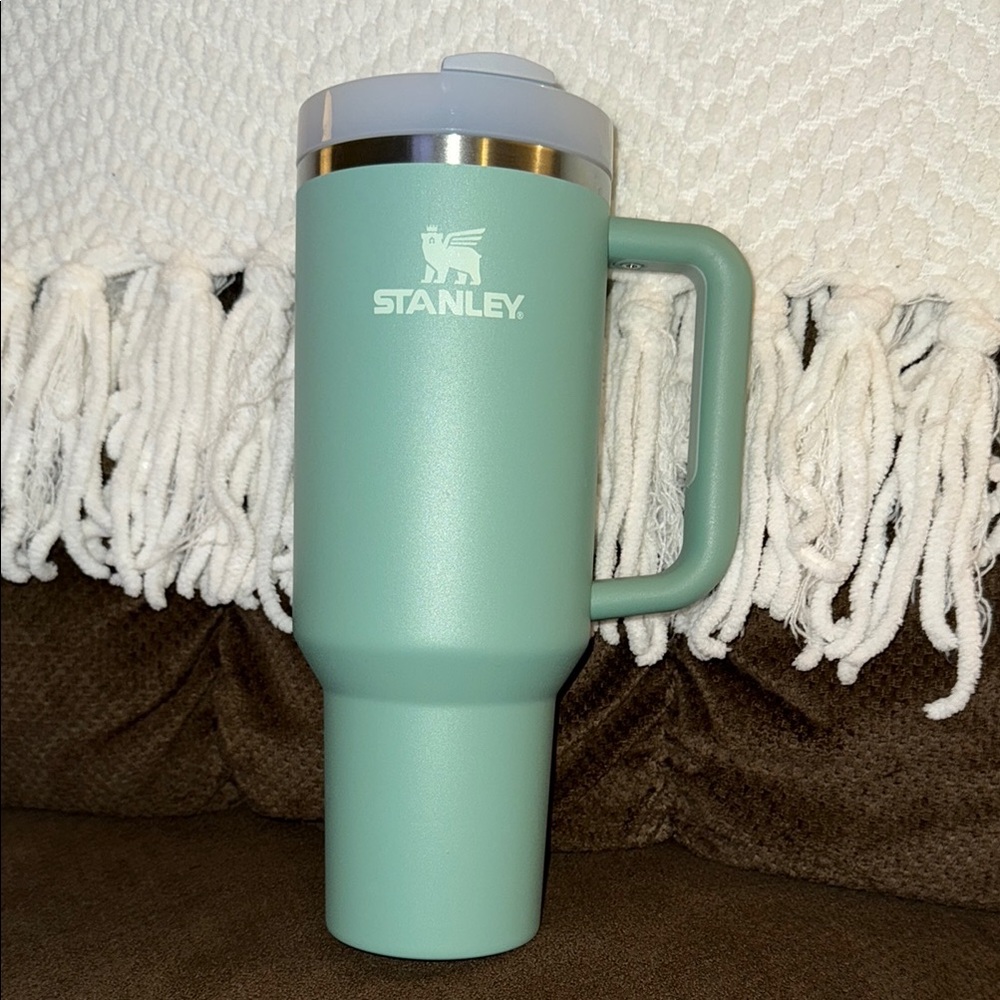 Stanley Tumbler-Green 40 oz.